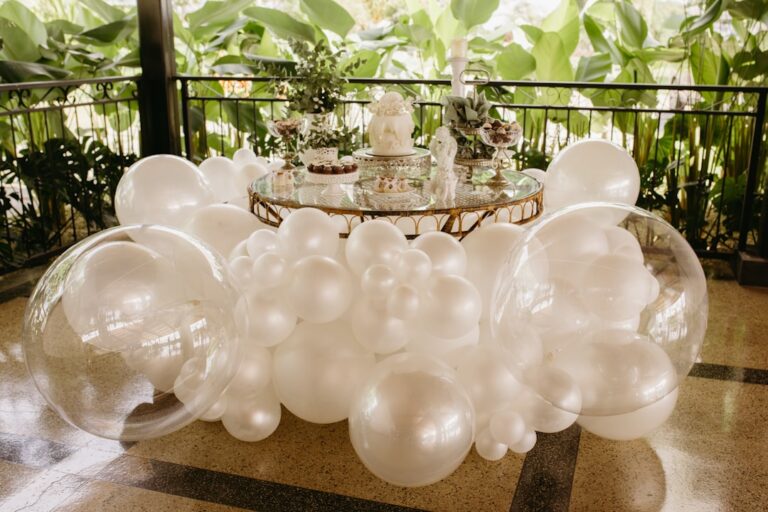 Beginner’s Guide to Creating a Picture-Perfect Dessert Table